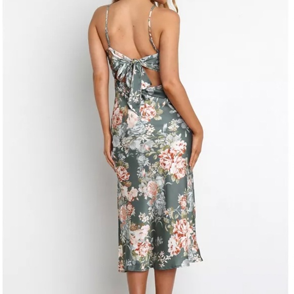 Petal and Pup Women’s Marea Dress - Picture 2 of 2